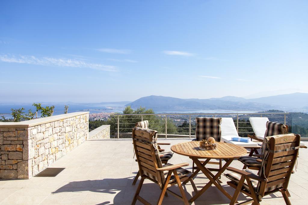Apolpaina Alivia Lefkas Luxury Villas מראה חיצוני תמונה