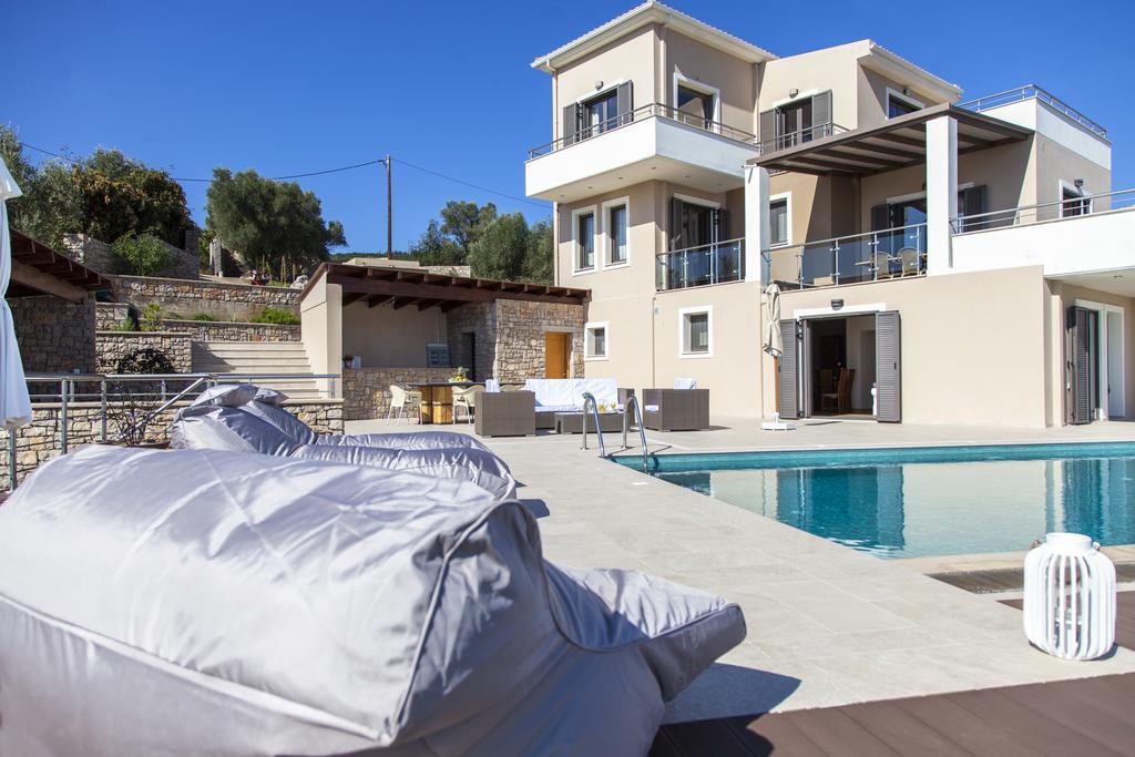 Apolpaina Alivia Lefkas Luxury Villas מראה חיצוני תמונה