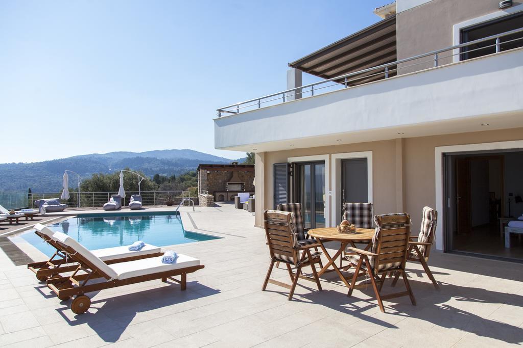 Apolpaina Alivia Lefkas Luxury Villas מראה חיצוני תמונה