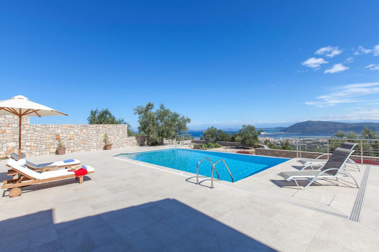 Apolpaina Alivia Lefkas Luxury Villas מראה חיצוני תמונה